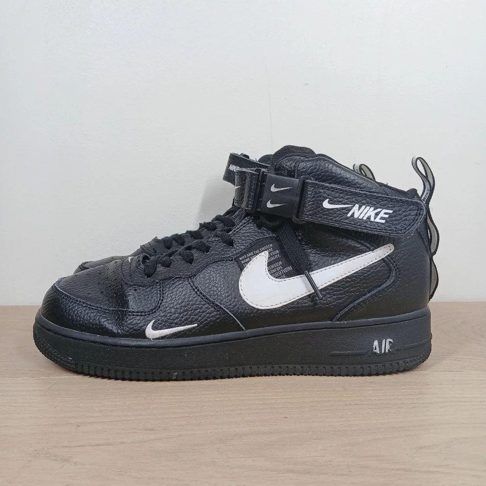 Nike pre owned